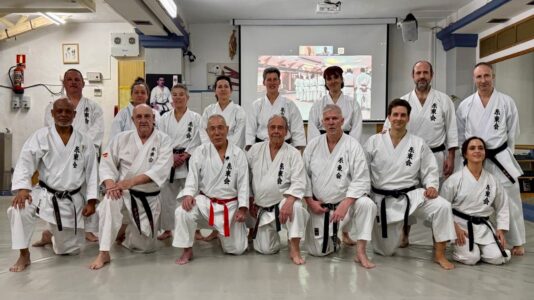 Stage Shitokai Ishimi | Madrid 2026
Yasunari Ishimi - Pierre Sibille - Svg+xml,%3Csvg%20xmlns%3D%22http%3A%2F%2Fwww.w3